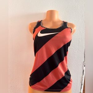 Nike Pink Fitted Sleeveless Tank Top